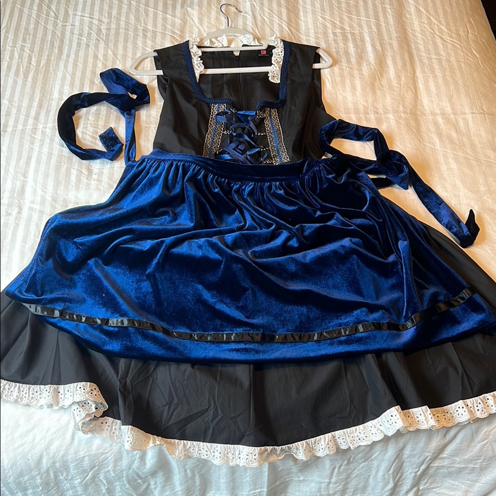 Blue and Black Oktoberfest Dirndl Dress XL